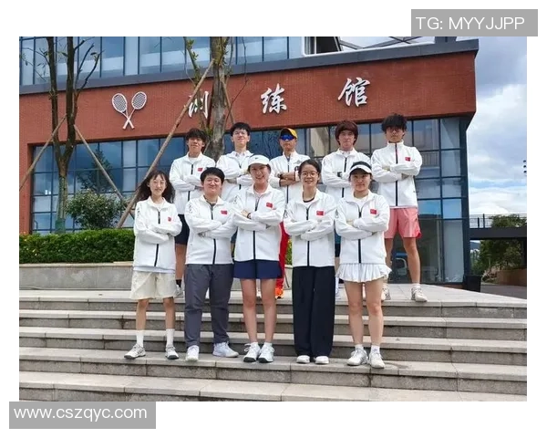 成都网球队逆袭之旅揭秘：从默默无闻到杯赛冠军的传奇故事